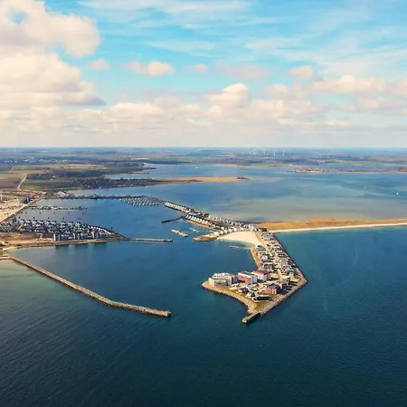 Schwimmendes Antares One By Seeblick Ferien Oro, Rundum Wasser, Sauna *